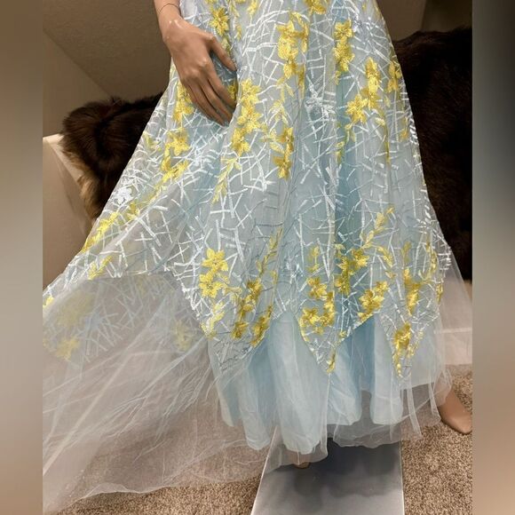 Charming Organza & Floral Lace with Beads Party  Dress/ Prom Dress - Picture 13 of 16